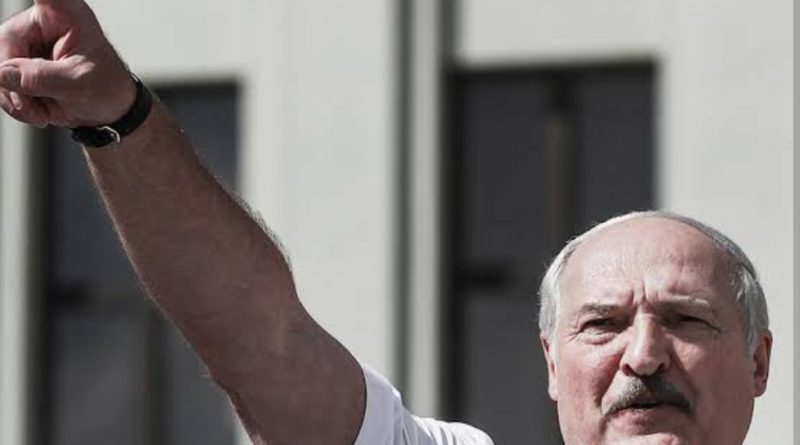 Лукашенко ввечері : “Це останнє попередження, тільки рипніться і не дай Боже в Білорусі хоть щось спалахне, почнеться чергова світова війна