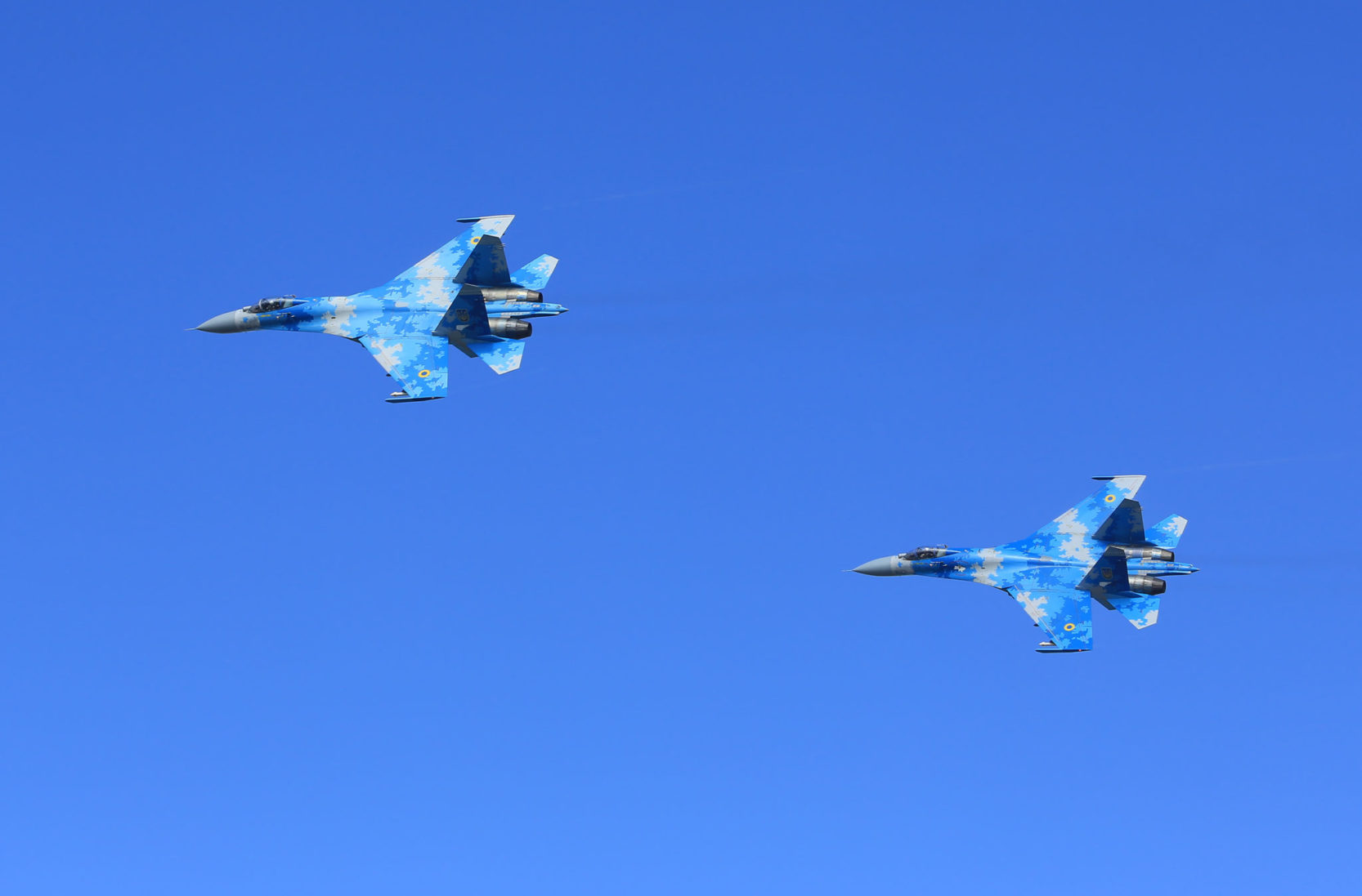 Українська авіація десять разів налітала на окупантів в чотирьох областях: Подробиці вражаючого бою
