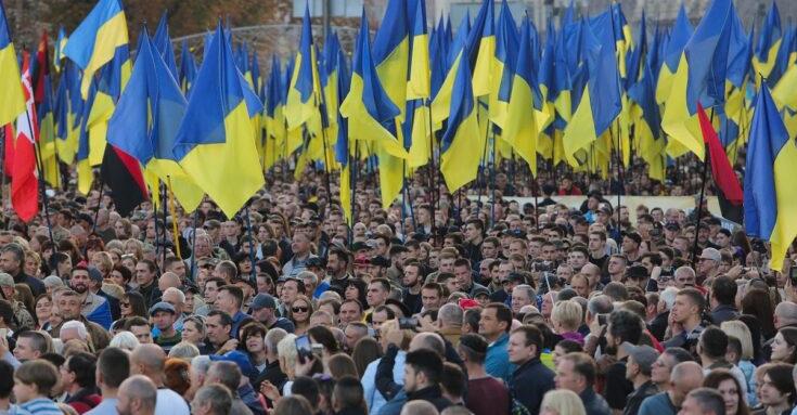 Оркu перебувають просто в ступорі: Тисячі українців на Великдень вийшли і без референдуму показали і доказали свою ідентичність (ВІДЕО)