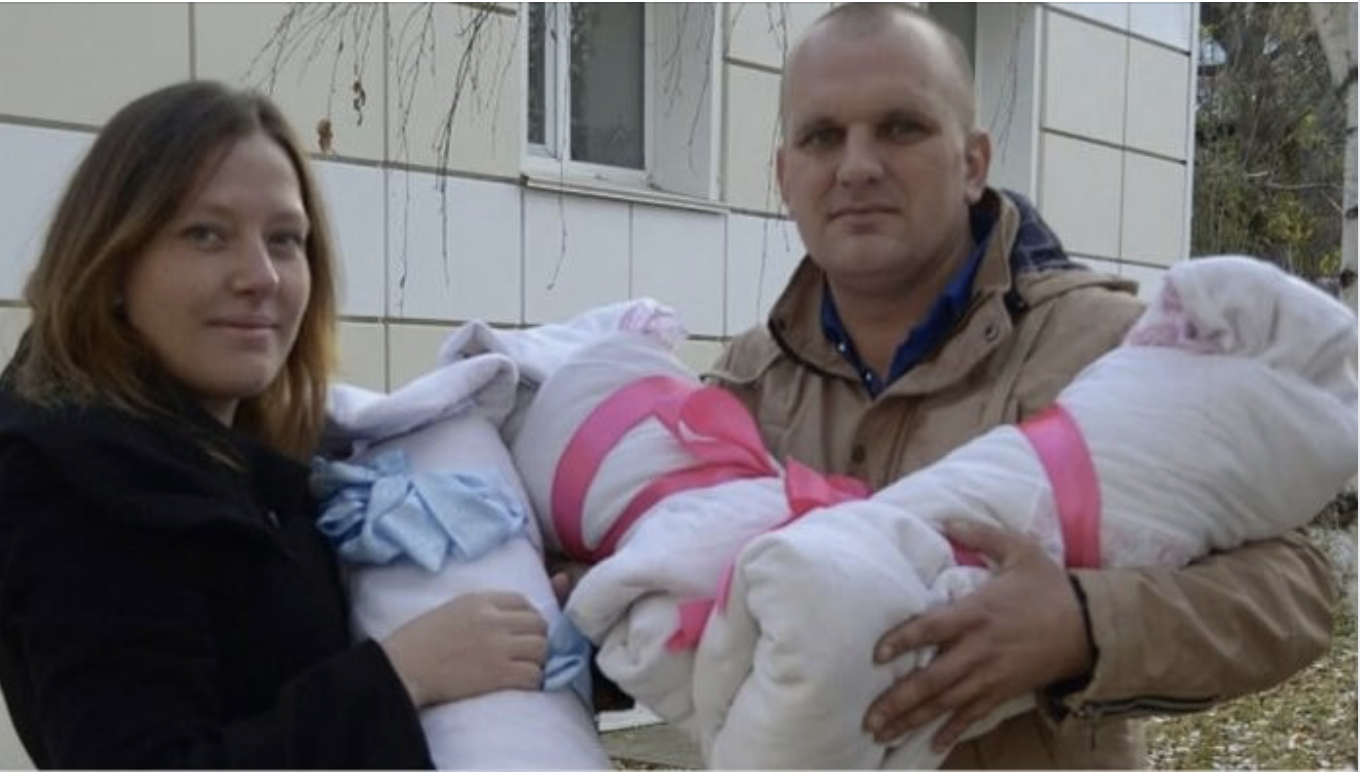Мене звуть Артем, я батько трьох чудових дітей. Але моя історія далека від казки, незважаючи на такий багатообіцяючий вступний акорд. З Анею ми познайомились в університеті. Вона була молодша за мене на три роки, струнка, гарна і дуже приваблива. Її посмішка одразу підкорила моє серце. Наші стосунки розвивалися повільно, але я точно знав: хочу прожити з нею все життя. Через чотири місяці після початку зустрічей я запропонував їй жити разом і вона погодилася. А ще за кілька місяців ми подали заяву до РАГСу. Все складалося як у найкращих романах. Через рік після весілля ми дізналися, що чекаємо на дитину. Вагітність для Ані виявилася важким випробуванням. Вона страждала від сильного токсикозу, і її організм не витримував такого навантаження.