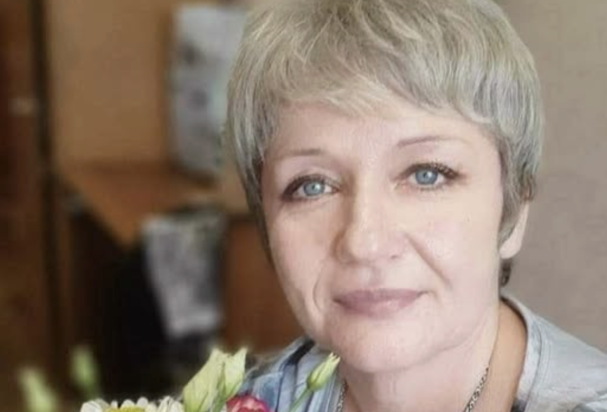 Василь, а де Зоряна? Де діти? – Ольга вийшла з автобуса, який довіз її прямо до воріт, і не могла зрозуміти, чому дочка її не зустрічає і на порозі стоїть тільки зять. – Давайте сумки, зараз все розповім, – сухо кинув Василь…