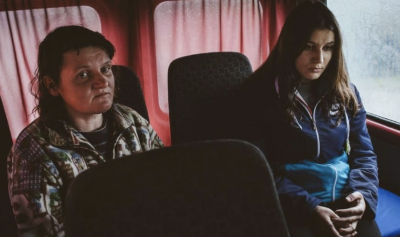 Влітку я в останній раз приїхала в село до мами. Ще з порога вона стала мене дорікати, що я погана дочка!