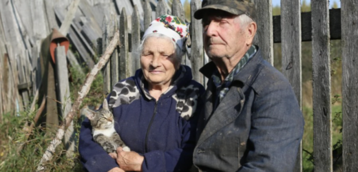 Дід Василь заявив нібито втратив гроші, виручені з продажу будинку, щоб перевірити своїх дітей на чесність. І ось чим це скінчилося.