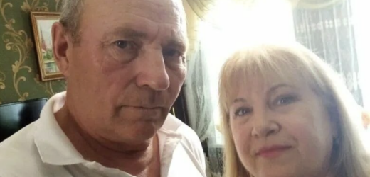 Я не раз зраджував дружині, але завжди замітав сліди. Бо, вибачте, але ми чоловіки і нам потрібно задовільняти свої потреби. Ми по природі самці!  А от моя Мариночка взагалі безсоромна!!! Як вона могла так вчинити?! Це взагалі низько по відношенню до мене та дітей!