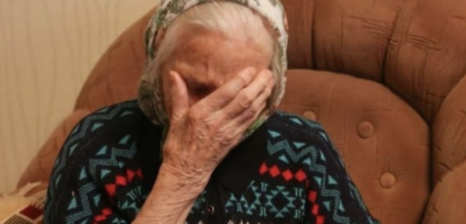 Я живу одна у своїй трикімнатній квартирі. Мій чоловік пішов із життя пару років тому, тепер мені справді самотньо. Часом я як вовк – сиджу біля вікна і дивлюся на місяць, залишається тільки завити. У мене є єдиний син, який уже 10 років як одружений. У мене є два прекрасні онуки, і невістка, з якою у мене немає жодних стосунків. А це головна причина, чому я не спілкуюся із сином та онуками. Колись невістка обра зилася на мене. Тоді все зібралося грудкою, і вона посва рилася зі мною; я була не вин на.