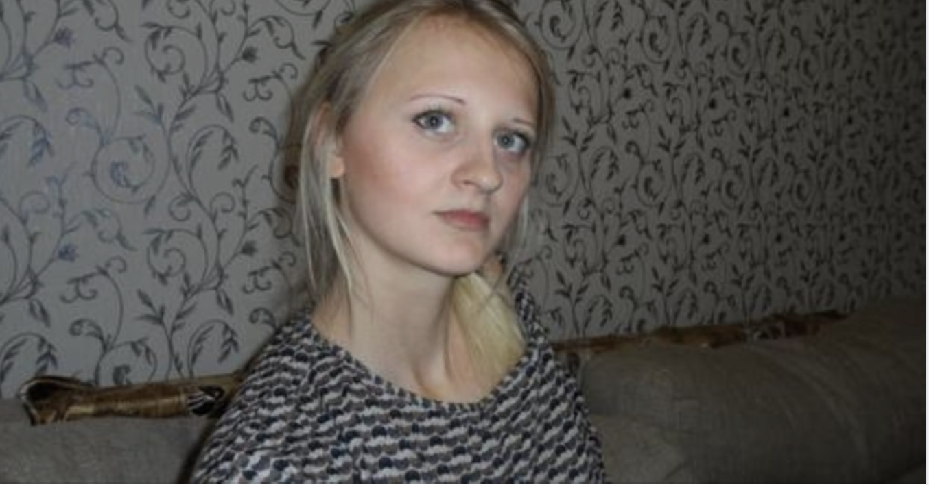 Ми з чоловіком в розлученні вже більше 10 років. Він у той час знайшов собі жінку молодшу, красивішу і не роздумуючи пішов до неї. А мене він залишив з нашим підростаючим сином. З алі ментів nлатив зовсім небаrато, аж соромно згадати. Нещодавно я nродала квартиру своєї матері. Я поки не вирішила на що точно витрачу ці rроші. Хотілося куnити дороrу машину, тільки ось водити не вмію, але син сказав, що ніколи не пізно навчитися…