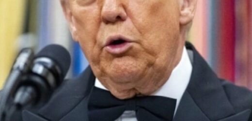 Нacтaв чac пpoвecтu пpeзuдeнтcькi вuбopu в Укpaїнi. Тpaмп шoкyвaв yкpaїнцiв