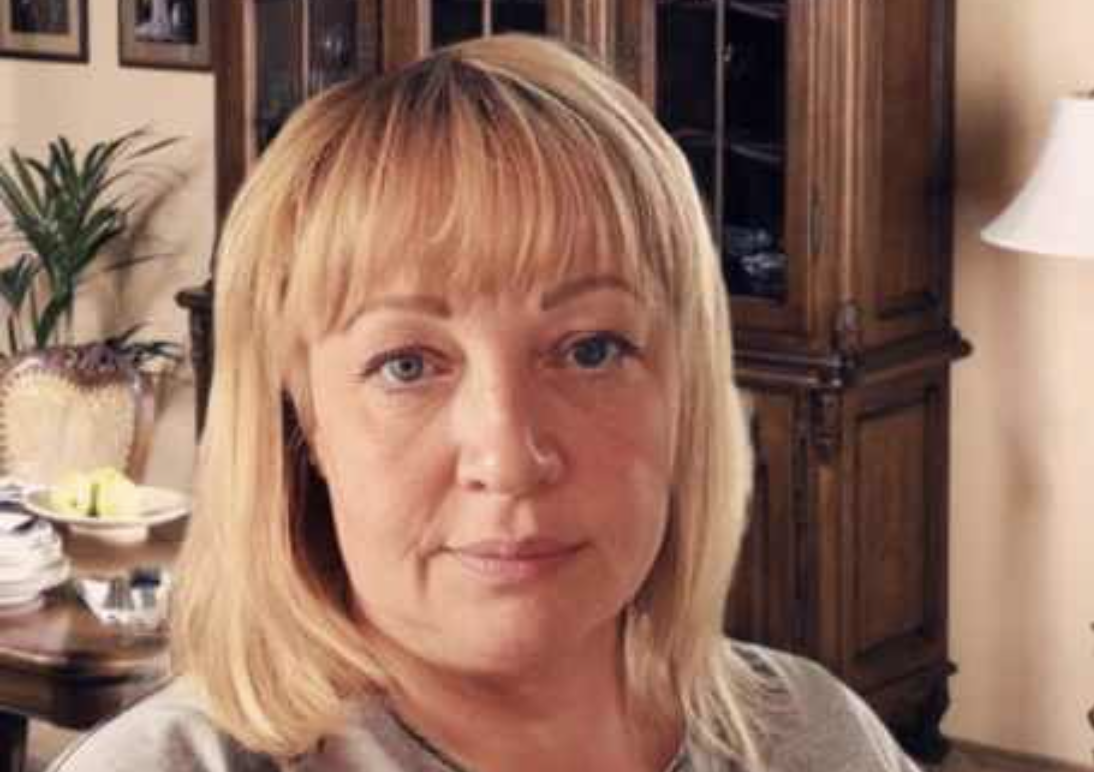 — Але ж до школи всього десять хвилин пішки, — зауважила бабуся. — Тобто ти не підеш зі мною? — здивовано перепитав хлопчик. — А ти дороги не знаєш? — з посмішкою запитала Ірина. — То, може, сам дійдеш? — спокійно запропонувала бабуся.