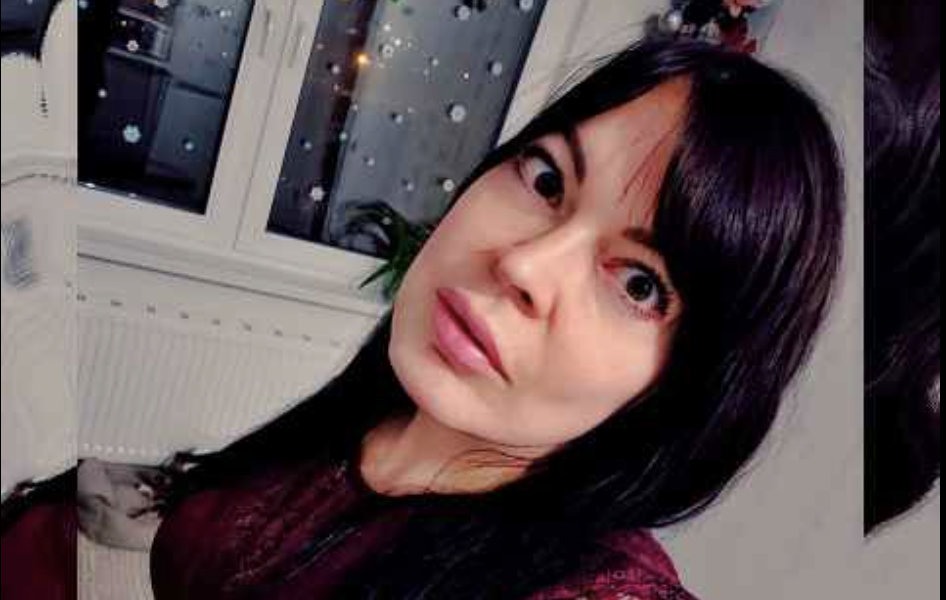 – Господи, та у нас же своїх троє! Настя тяжко сіла на диван. Схопилася за голову. Федір похмуро, спідлоба глянув на неї. – То що мені тепер зробити? До дитячого будинку її відвезти? Васька мені все ж таки братом був…