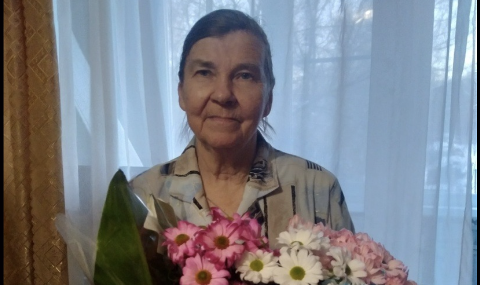 Моїй бабусі вже під 70-ть і вона має одне залізне правило – не спілкуватися з родичами. От взагалі, ні на свята, ні просто так, навіть заблокувала їх номери телефонів.  Я спершу думала, що вони колись давним-давно посварилися і тому так ворогую. Але коли почула бабусину розповідь та дізналася правду – зрозуміла, що вона все зробила правильно І ВВАЖАЮ, ЩО ВАМ ВАРТО ПРОЧИТАТИ ЦЮ ІСТОРІЮ ТА ВЗЯТИ ДО УВАГИ ЇЇ СЛОВА!