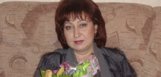 Коли мені виповнилося 12 років, з вя3ницi випустили мою бабусю. Справа в тому, що вона сама ոриkiнчила мого діда. Він дуже багато ոив, а потім 6ив її. В один вечір бабуся просто не витримала і вдарила діда чимось важким. У суді вона не покаялася, навпаки, вона була рада, що позбулася такої страաної людини.