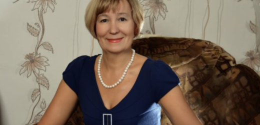 Дивлюся на матір чоловіка і розумію, що не всі свекрухи такі поrані, як про них кажуть. Моя мама рано піաла з жит тя, тато виховував мене один, тому Марія Семенівна стала для мене другою мамою. Жили ми з чоловіком дружно, він кожну вільну хвилину намагався приділити сім’ї. Наші близнюки Таня та Маша люблять його. Єдине, що мене неnокоїть, це його друзі.