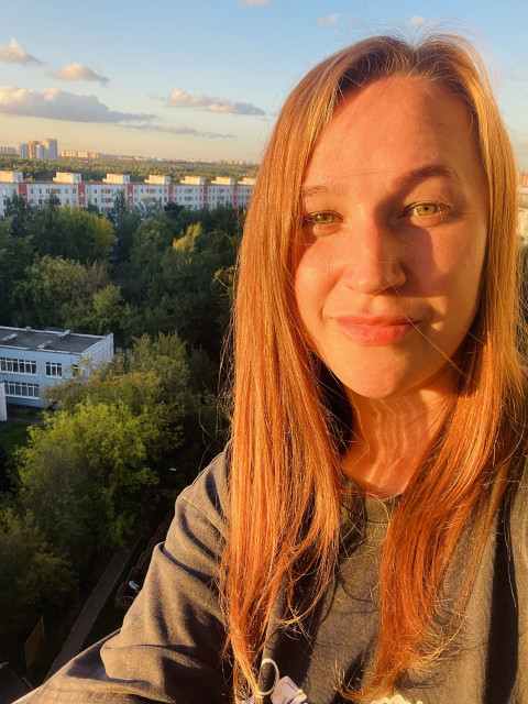 – Ви тут? – у дверях палати з’явився лікар. – Здрастуйте. Мені повідомили, що ви прийшли. Я змінив схему лікування, призначив нові препарати, та…