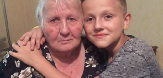 Відправила на тиждень дітей до свекрухи у село, поки канікули. Василина Мирославівна божилася, що онуки нагодовані та здорові. Я ще дала 2 тисячі на продукти чи гостинці, аби свекруха свою пенсію не витрачала. Але коли приїхала в село – то вжахнулася. Боже, виявляється, у дітей там був справжній концтабір. Мало того, вони ледь у лікарню не потрапили. А реакція свекрухи мене дуже обурила!