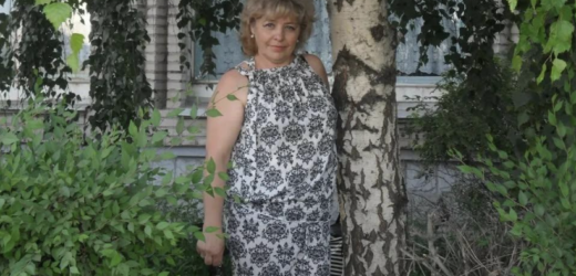 Я випадково дізналась про зраду чоловіка. Не стала влаштовувати скандали та розбірки, а вирішила йому помститись.  Сказала, що їду до мами. Коля аж світився від щастя. Він думав, що це непомітно, але я все бачила. Перед тим як їхати, залишила кілька сюрпризів цій парочці. Чомусь була впевнена, що Коля приведе свою пасію до нашої квартири. Чули б ви як чоловік і його нова любов кричали. Я ж заходилась від сміху. Будуть тепер знати.