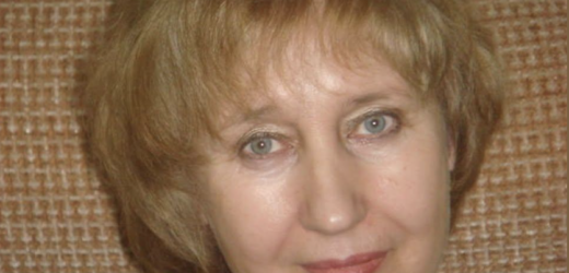 В мене з сином завжди були дуже теплі і гарні взаємини. А тоді з’явилась Каріна – і все змінилось.  А днями мій хлопчик сказав, що вона сказала. що піде, якщо я не зникну з їхнього життя.