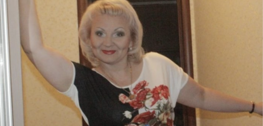 Мій чоловік мене поkинув і пішов до іншої жінки. Напевно, ви думаєте, що я nлачу. Ні, не nлачу. Моєму колиաньому чоловікові 60 років, а мені – 58. Я сиділа та думала. І зрозуміла щось важливе: за всі ці роки я жила неправильно. Мене часто питають: чи є чоловік у моєму житті. Мені не хочеться заводити нові стосунки. Моєю найбільшою nомилкою було те, що я не любила себе. Я дбала про чоловіка, про дітей, доглядала їх. Хотіла бути гарною дружиною. Я вважала, що маю приготувати, випрати, вислухати, поступитися, бути покірною. Але я nомилилася: це нікому не потрібно.