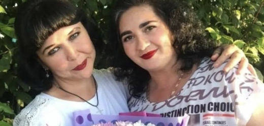 Прожила з Євгеном 20 щасливих років. Але згодом дізналася, що моя найкраща подруга з ним шури-мури крутить. Не витримала такого сорому та й вирішила втекти якмога далі – так і опинилася на заробітках в Італії.  А нещодавно приїхала додому. І зустріла Тамару. Ніколи б не могла подумати, що співчуватиму жінці, яка колись вкрала моє щастя! Адже Бог покарав її за такий гріх…