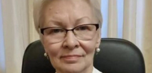 – Одружився?! А чого благословення не просив? – Ми не вінчані. – Сину, то ж гріх! – Хто б казав про гріхи! Від кого дитину нагуляла, сама не знаєш, а нас соромиш?! ✍️ ☑ Мій син так хотів дізнатися, хто його рідний батько, що готовий був мене в порошок стерти заради інформації. Але я собі заприсяглася, що Андрій ніколи не дізнається правду – цю таємницю заберу з собою в могилу.  Але на святкуванні свого 70-річчя вирішила зізнатися синові в тому, що накоїла в молодості. Після почутого всі дивилися на мене, як на ненормальну…