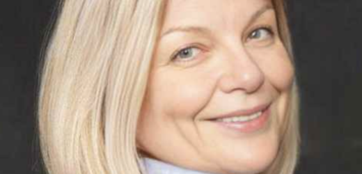 Ти думала, я закохався в тебе, в жінку п’ятдесяти п’яти років? У твою розумну голову? Я просто хочу нормально жити. І хочу, щоб мій син жив нормально, а не поневірявся по кутках Алла прожила п’ятдесят п’ять років і вважала, що знає про життя все. Лікар із тридцятирічним стажем, вона бачила людей наскрізь. Або так думала. Мами не стало у лютому. Квартира спорожніла. Трикімнатна, світла, у спальному районі, де Алла народилася та виросла. Тепер вона була зовсім одна.