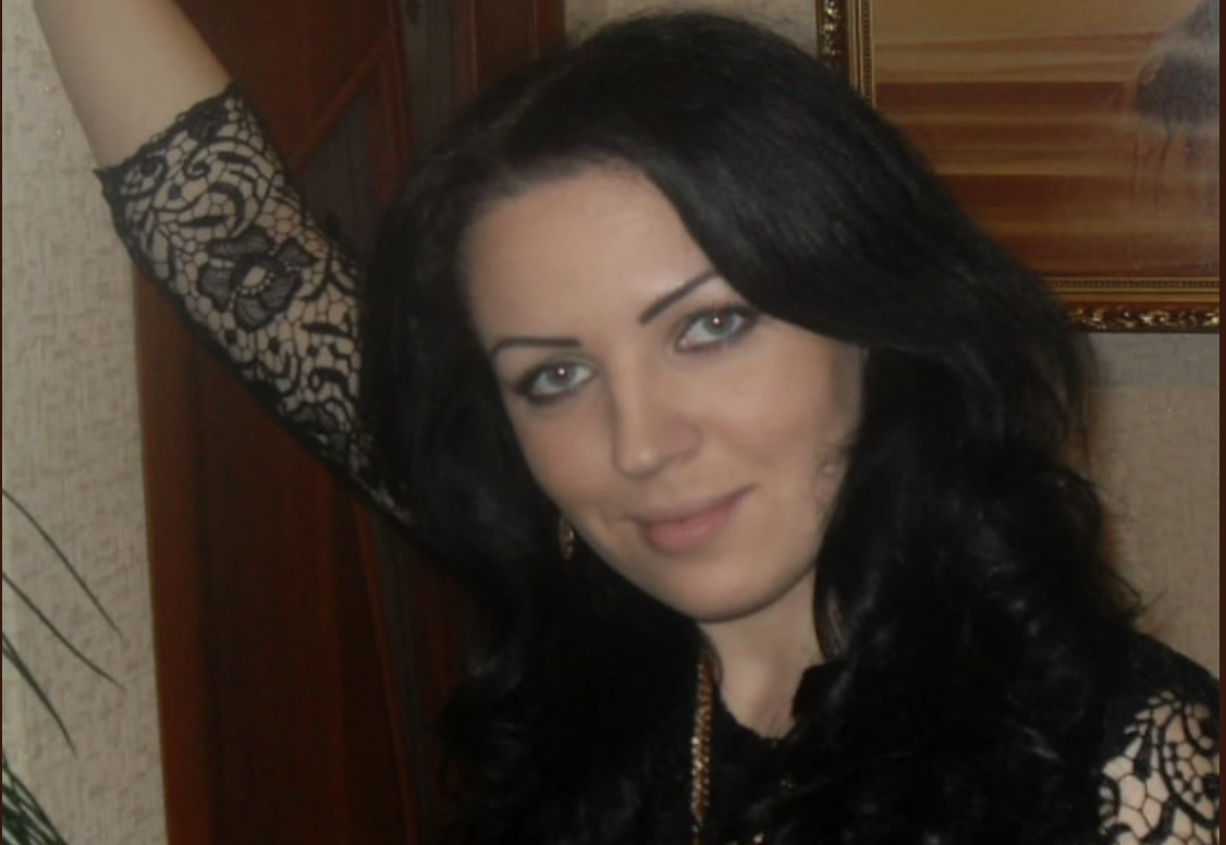 Я все знаю! Можеш не виправдовуватись, тебе зпіймали на гарячому! – Я прийшла додому щаслива, збиралась чоловікові повідомити новину, котру він так чекав. Та мене зустріли скандалом. Я намагалась все пояснити, та якоїсь миті збагнула, що сенсу в цьому всьому зовсім нема. І тоді зважилась на крок, котрий змінив все моє життя.