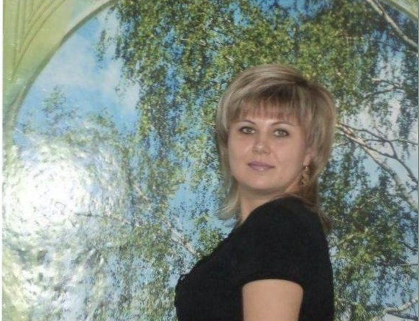 Після 5 років спільного життя, чоловік раптом зізнався, що покохав іншу. І я не влаштовувала скандалів. Давно відчувала, що між нами наче якась крига і непорозуміння. Однак, вирішила, що раз чоловік йде до іншої – то і нехай дітей забирає. А чого це я повинна про них думати скажіть, люди добрі? Він батько, має кошти – то хай і годує.  Я не мати-зозуля, просто правильно вчинила в цій ситуації.