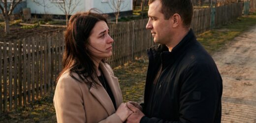 – Зіно, ну не переживай ти так! Я розумію, що в селі, тобі міській , буде важко. Але я допоможу! – вмовляв дівчину Дмитро. – Я все знаю. Впораюся сам. Ти тільки поруч будь!