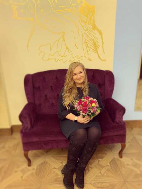 — Зроби ДНК-тест, — раптом видав чоловік.  — Навіщо? — я запитала спокійно, хоча всередині все обірвалося…