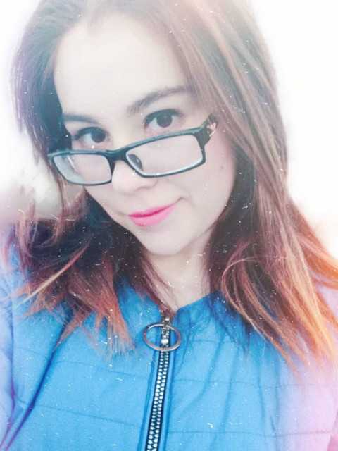 Вані було не надто приємно погоджуватись на таке, але вибору не було: сваритися з єдиними рідними людьми він теж не хотів. Подумавши, він таки зрозумів, що Олеся запропонувала оптимальний варіант. Як виявилося, варіант справді був найкращим: Ліна знову повеселішала, змінила гнів на милість, а мама знову зачастила в гості.