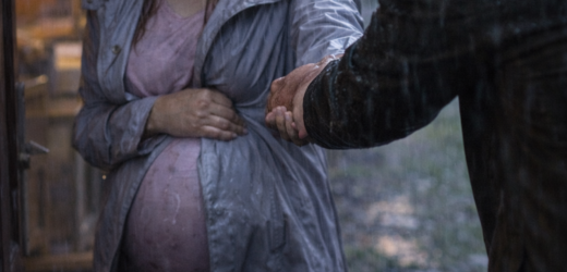 Моя мачуха дала мені 36 годин, щоб покинути дім мого батька одразу після його похорону