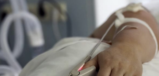 — Мені вuрізалu жовчний, а ти відмовився зустрічати мене з лікарні після операції, бо в тебе заброньований столик у барі з друзями на такий тупий матч? Потім очікувало дещо неочевидне..