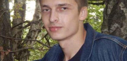 У день похорону дружини Федір не проронив жодної сльози.  — Ти поглянь, я ж казала — він не кохав Зіну, — шепотіла Тося на вухо своїй сусідці Лільці.