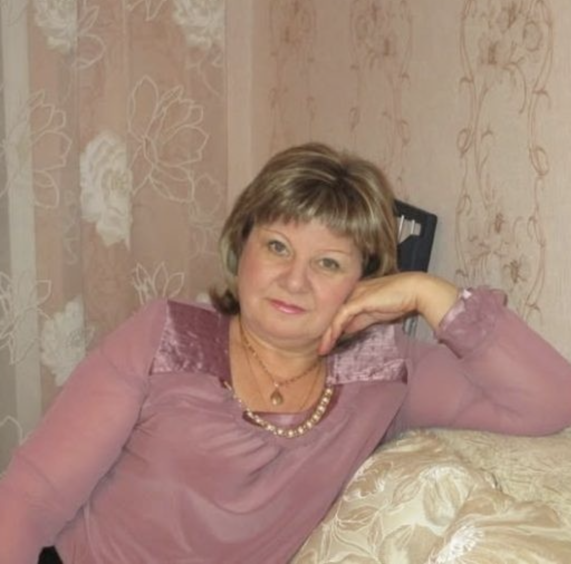 Мій чоловік після багатьох років шлюбу покинув мене і пішов до 40-річної жінки, і лише в той момент я відчула те, що вже довгий час не відчувала – була щаслива. а ось чому