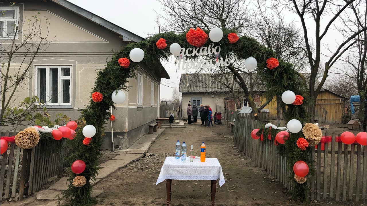 – За місяць до свята ти кажеш, аби я скасувала весілля? Мамо, ти при своєму розумі?! – Доню, так буде краще, ти потім мені подякуєш! Не розумієш, у яку пастку зараз можеш втрапити?!