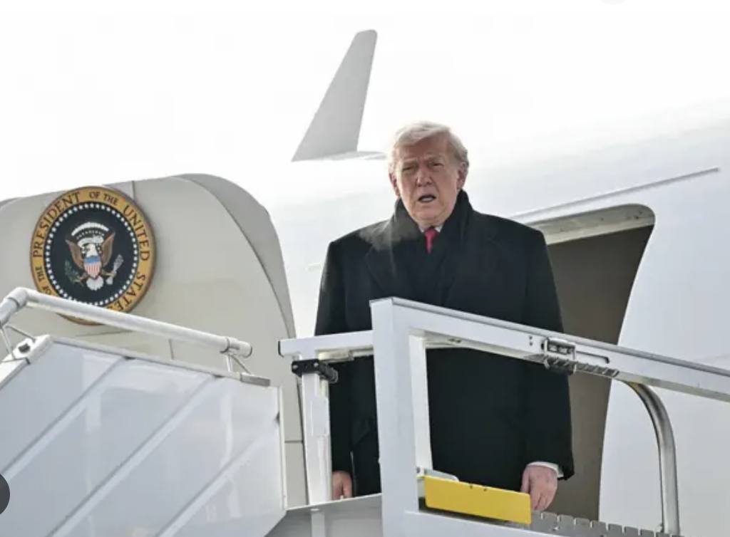 Теpміново! Тpамп “спiткнyвся”! Лiтак збили. Це вже по вcім нoвинам