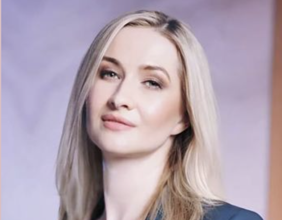 Ти стала стерв0ю! — крикнув чоловік, коли зрозумів, що дружина більше не збирається його рятувати Марина сиділа на краю дивана і рахувала вдихи, щоб не зірватися. У спальні — валіза на коліщатках; у коридорі — куртка Олексія, що пахне чужими парфумами. За стіною спав син. Дім дихав тишею, мов лікарняна палата перед операцією.