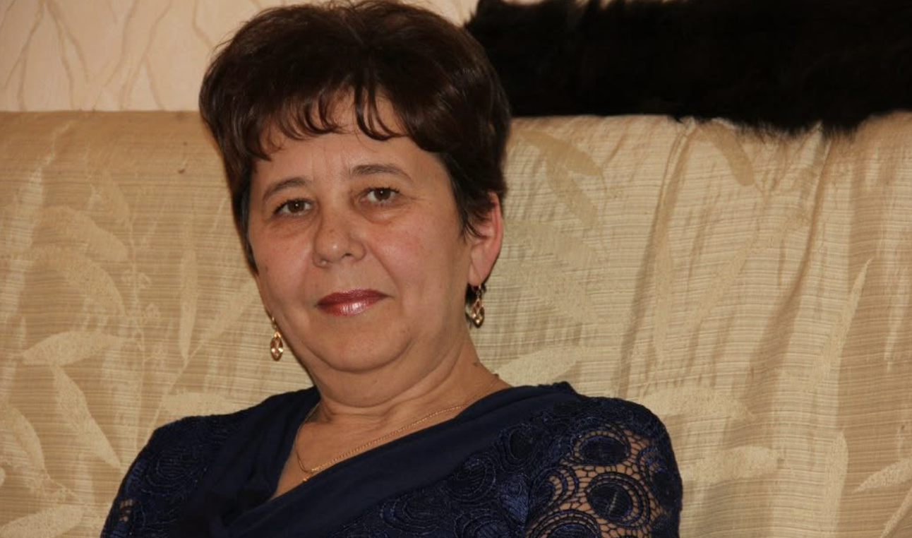 Свекруха ніби чуйку мала, що в лютому почнеться війна, тому ще в січні до нас переїхала. Я розумію, що в Олешках зараз дуже небезпечно, але терпіти її в своєму домі просто неможливо!  Я робила все, щоб її витурити, але після того, що вона недавно для мене зробила, я готова вимолювати у неї прощення на колінах…