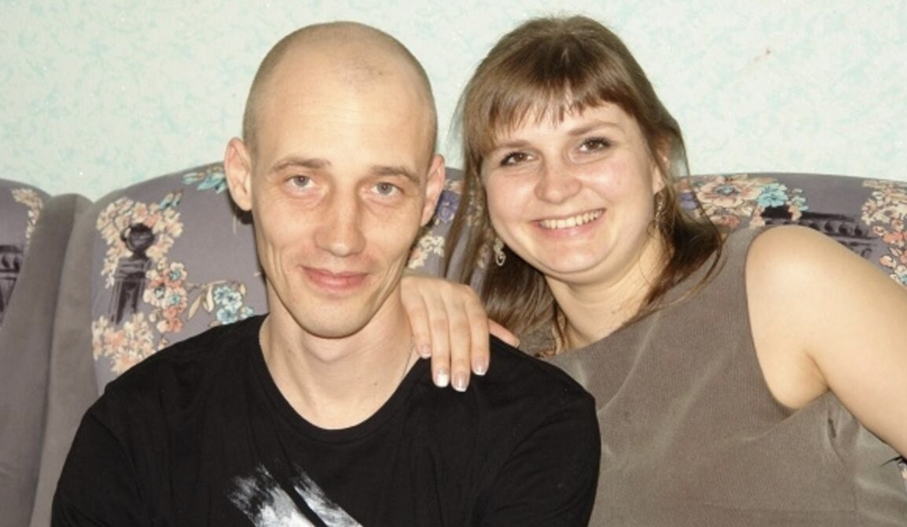 Кохаю свого чоловіка, але його ім’я мене просто виводить з себе! І як його батькам було не соромно єдиному сину так долю ламати?! Мені не дає спокою ім’я мого чоловіка. Я його дуже люблю, він у мене просто золото.