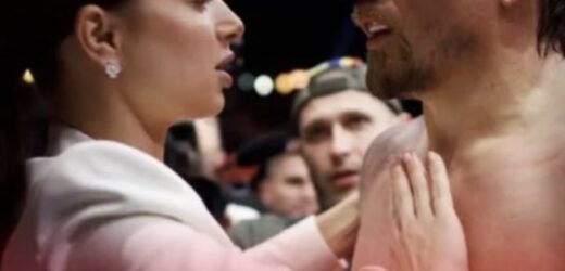 Катерина Усик емоційно підтримала боксера під час бою