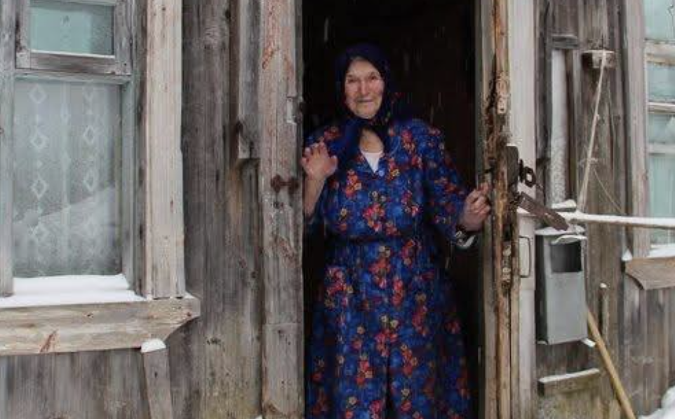 Баба Тома жартувала, що вже готова піти на той світ, але одна зустріч цілком змінила її життя…про стошо кує,як вам вчи нок чоло віка?…