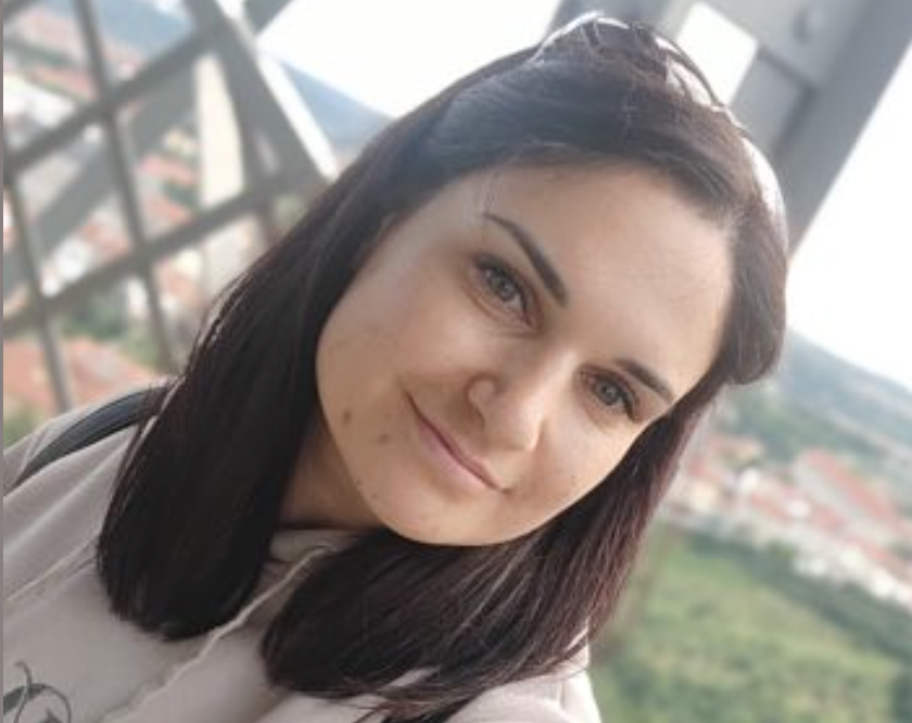 Я подав на розлучення. І на поділ майна також. Ти ж розумієш, що половина твоєї квартири — моя?