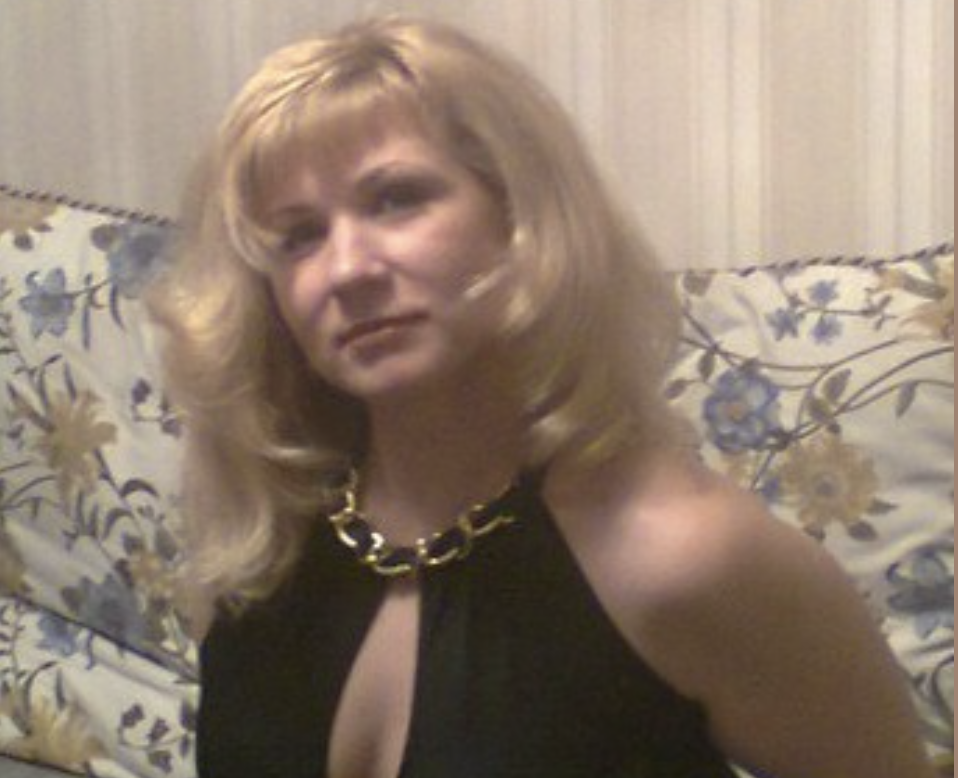 Ти залишишся ні з чим, Марго, і підеш на вулицю в тому, у чому стоїш! – шипів колишній чоловік на мене.  Він думав, що переміг і я залишуся гола-боса. Поки він уже ділив наші гроші з новою коханкою, я готувала такий “сюрприз”!  Ви нізащо не вгадаєте, що саме я зробила з його бізнесом та житлом за день до розлучення у суді! Ось як виглядає гнів жінки, якій нічого втрачати…