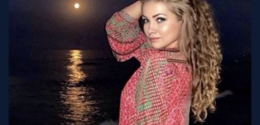 ЧОГО ТИ ВІД МЕНЕ ВЕСЬ ЧАС ХОВАЄШСЯ, КРАСУНЕ? — Я НЕ КРАСУНЯ, Я ОЛЕСЯ, А ХОВАЮСЯ, БО ТИ МЕНІ ДУЖЕ СПОДОБАВСЯ, — СМІЛИВО ВІДПОВІЛА ДІВЧИНА.В ЦЕЙ МОМЕНТ «ТАНЕЦЬ» ЗАКІНЧИВСЯ..І ЦЕЙ «ТАНЕЦЬ» НАЗАВЖДИ ЗМІНИВ ЇЇ ЖИТТЯ…— Чого ти від мене весь час ховаєшся, красуне? — Я не красуня, я Олеся, а ховаюся, бо ти мені дуже сподобався, — сміливо відповіла дівчина.В цей момент «танець» закінчився..І цей «танець» назавжди змінив її життя…