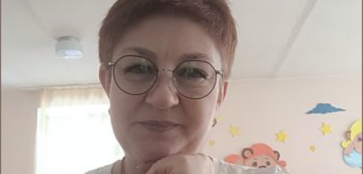 Я віддаю вам вісім тисяч зі своєї пенсії щомісяця! — вигукнула Галина. — Я готую, прибираю, забираю Дениска з садочка, поки ви по салонах краси ходите! Це, по-твоєму, «утримуєте»? — Вісім тисяч — це смішно, — відрізала невістка.— Я віддаю вам вісім тисяч зі своєї пенсії щомісяця! — вигукнула Галина. — Я готую, прибираю, забираю Дениска з садочка, поки ви по салонах краси ходите! Це, по-твоєму, «утримуєте»? — Вісім тисяч — це смішно, — відрізала невістка.— Мамо, збирай речі. Марічка сказала, що до кінця тижня кімната має бути вільною.