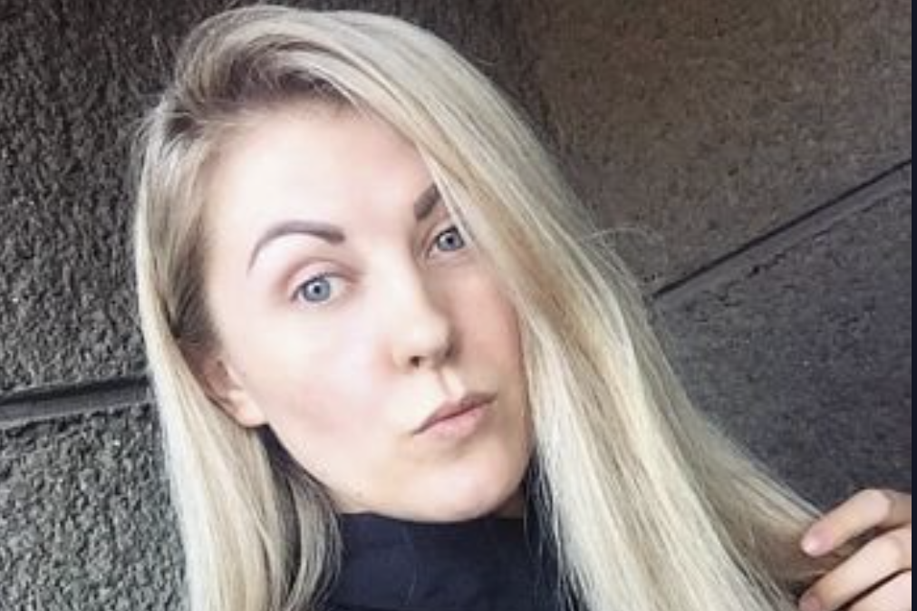 Мені сорок три роки. За останні два роки я сходила приблизно на двадцять побачень. Із різними чоловіками, різного віку, різних професій. І помітила дивну, але напрочуд стійку закономірність: що менший у чоловіка дохід — то довший у нього список вимог до жінки.Мені сорок три роки. За останні два роки я сходила приблизно на двадцять побачень. Із різними чоловіками, різного віку, різних професій. І помітила дивну, але напрочуд стійку закономірність: що менший у чоловіка дохід — то довший у нього список вимог до жінки.