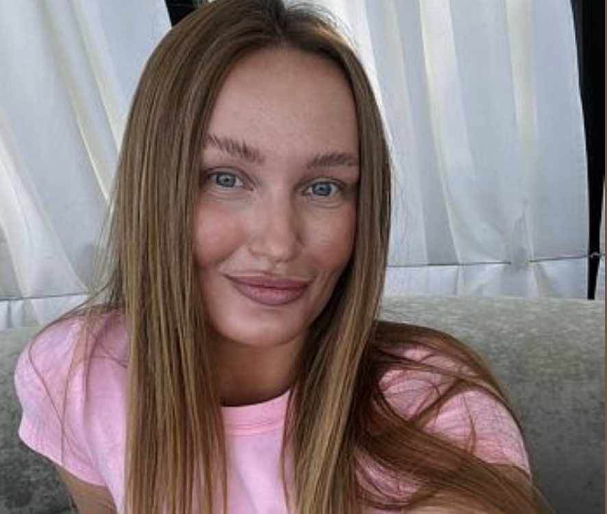 А може, тещину путівку віддамо моїй мамі? Теща ж усе одно не втомилася, навіщо їй відпочинок? — не задумуючись, розпорядився чоловік. Маленький Тимофій знову заплакав о третій ночі. Анна відкрила очі й зрозуміла, що чоловік навіть не поворухнувся — Олег спав, як убитий, після важкого робочого дня. Вона встала, підійшла до ліжечка й узяла сина на руки. Маленьке тільце було гарячим, личко червоним від плачу.
