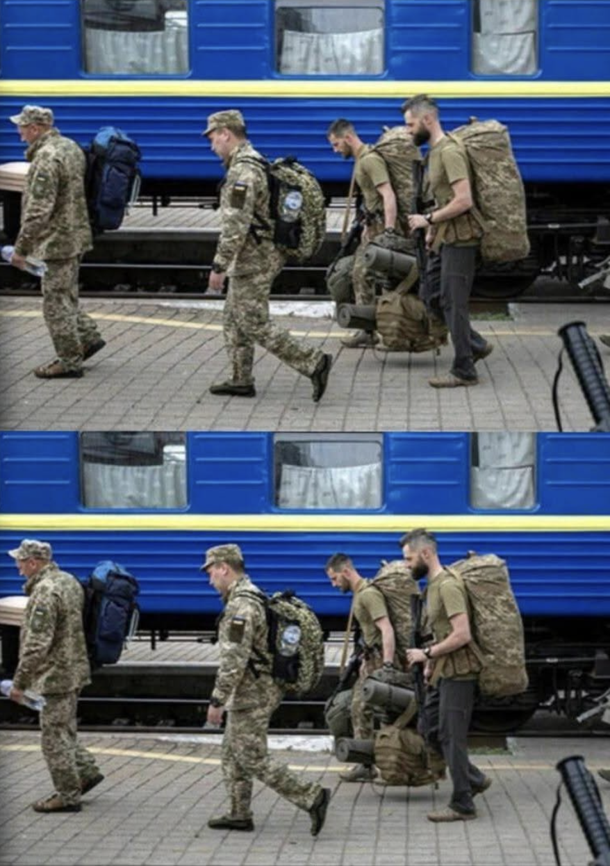 Потяг Київ-Франківськ, ще званий “Стефанія”. Заходить він. Військовий, ще дуже молодий, гарний, років 25-27, 3 великим рюкзаком, кариматом, і сумними очима людини, що повернулась з фронту в бурхливий та майже безтурботний Київ. Ми починаємо метушливо пропонувати йому все що маємо: банани, цукерки, мінеральну воду, заварну каву, бутерброди.В ін трохи ніяковіє від такого натиску материнської турботи, і я починаю його розпитувати, поки він наспіх влаштовується на верхній полиці: – Ви у Франківськ ідете? – Так, я вас не розбуджу раніше, сподіваюсь. – Ви сам з Франківська?