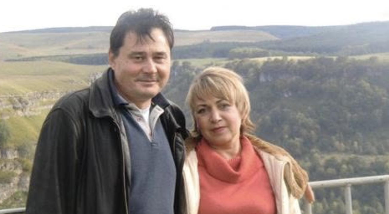 Є дещо, що я й досі не можу пробачити жінці. Років 10 уже минуло відтоді, якщо не більше. Однак я все одно ніяк не позбудусь гіркоти на душі від того, що накоїла моя дружина. Може, я перебільшую, тому й вирішив написати сюди – ви розсудіть!