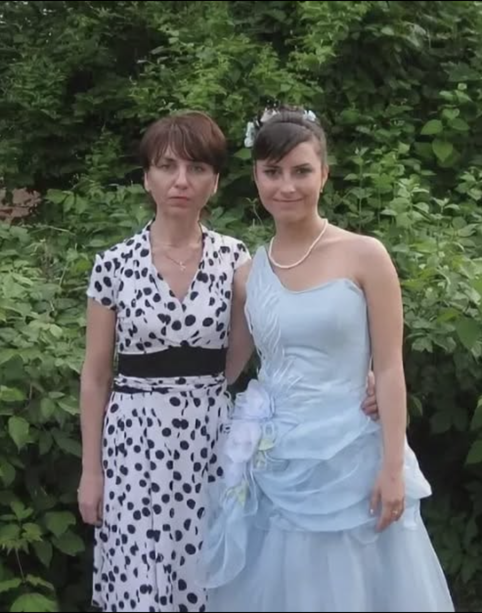 Та яка в тебе дитина потім виросте? Буде або підлоги мити, або на дворі з віником стояти! – так “тепло” відгукувалася свекруха про рідну онучку. Довела тоді дитину аж до сліз.