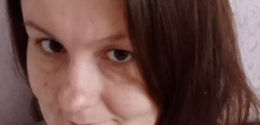 Ти де тиняєшся?! Гості приїхали, тебе що, вдома нема? Їм ще довго тебе чекати?
